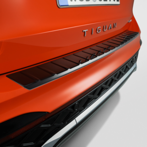 Tiguan [571] – Rear Bumper Protector Gloss Black Look