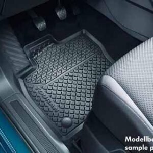 Touran [5TA] Front Rubber Mats